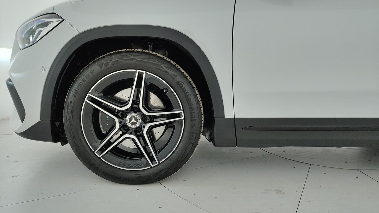 Mercedes-Benz GLA 200 d Premium auto