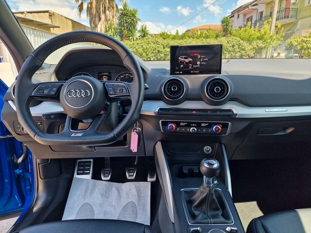 Audi Q2 1.6 TDI - 115cv 6M *S-LINE EDITION* FULL