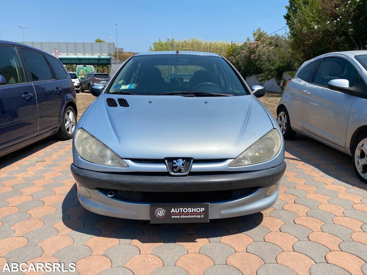PEUGEOT - 206 - HDi 5p. - NEOPATENTATI - 1.300 EUR