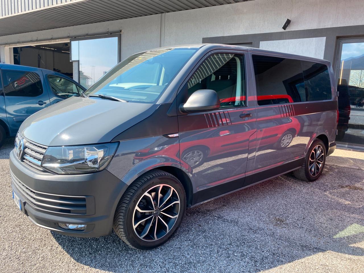 Volkswagen Transporter 2.0 TDI 150CV PC Kombi caravelle multivan