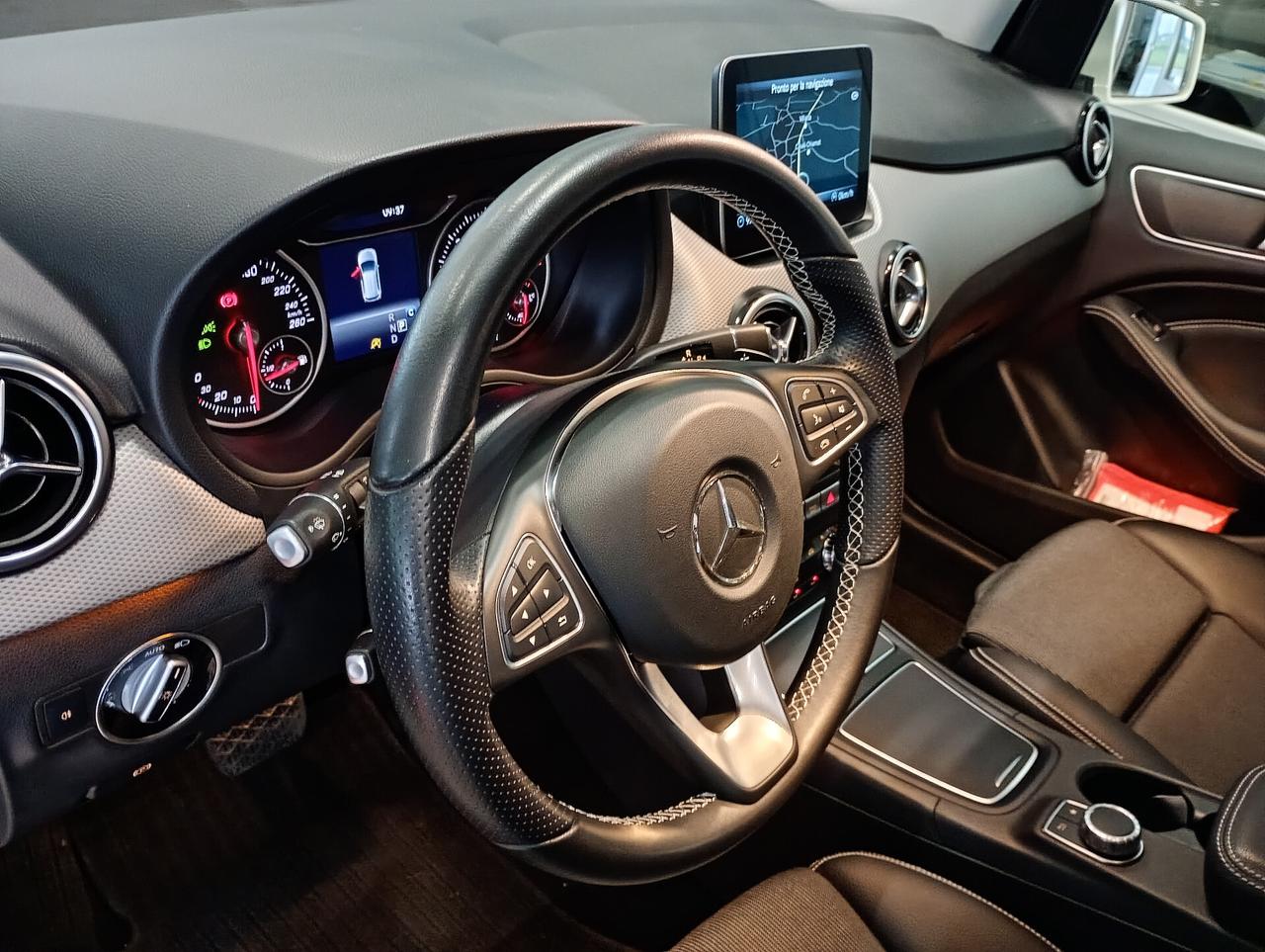 Mercedes-benz B 200 d Automatic Sport