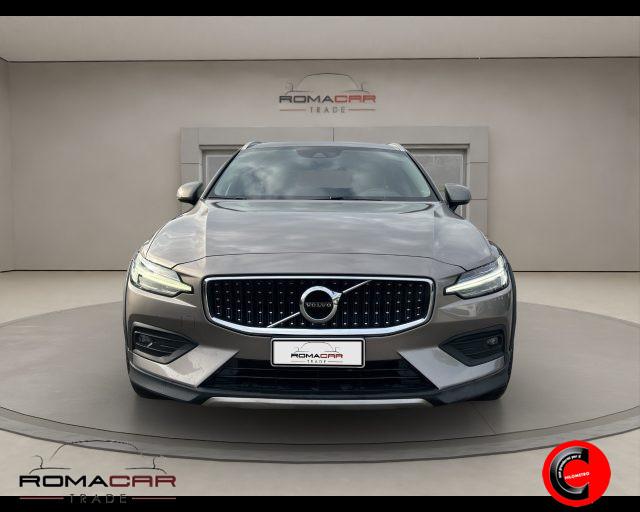 VOLVO V60 Cross Country D4 AWD Geartronic Business Plus