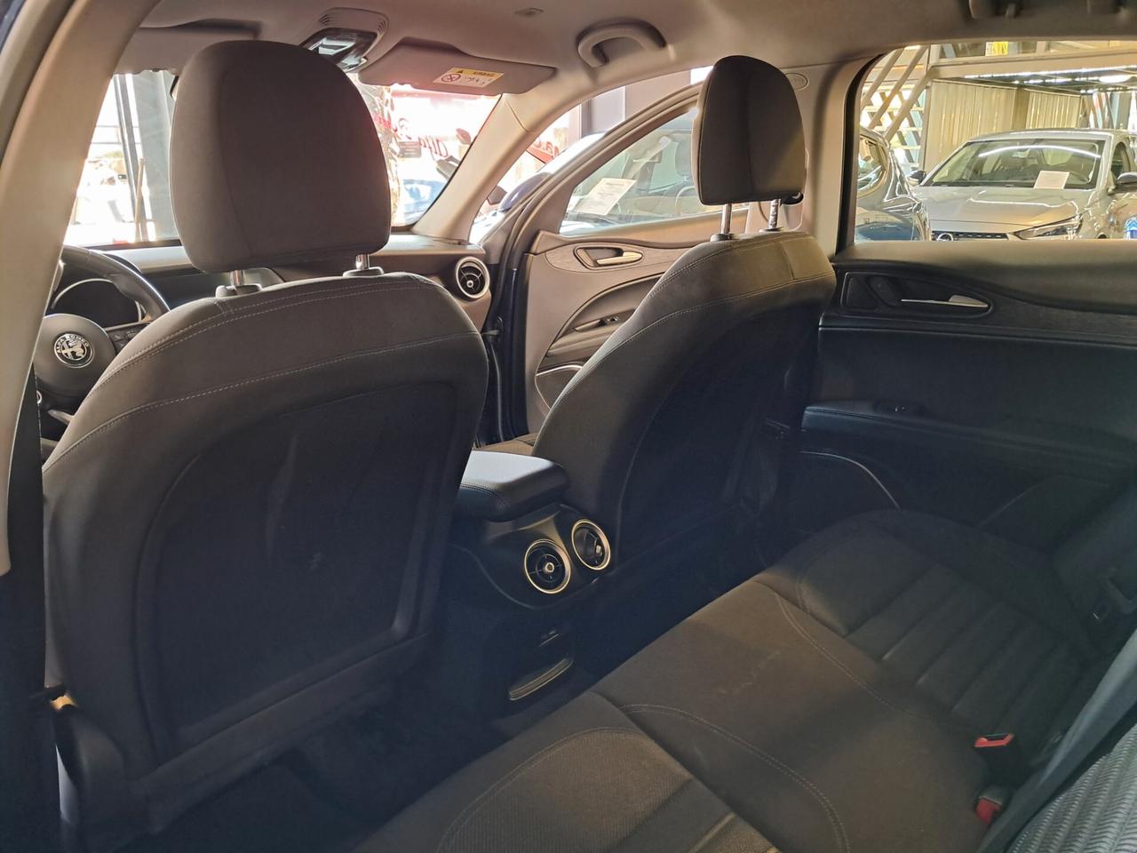Alfa Romeo Stelvio 2.2 Td 160 cv AT8 RWD Business