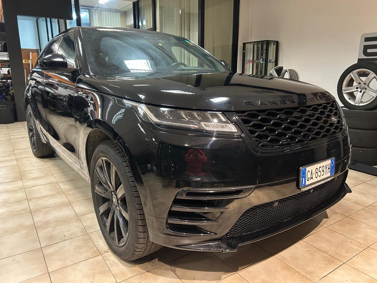 Land Rover Range Velar 2.0D I4 240 CV R-Dynamic HSE