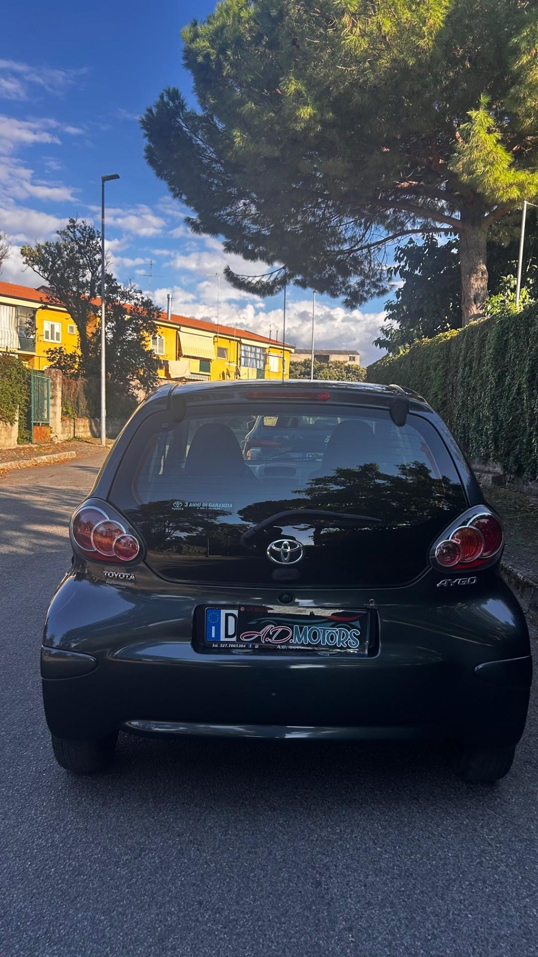 Toyota Aygo 1.0 12V VVT-i 5 porte Now