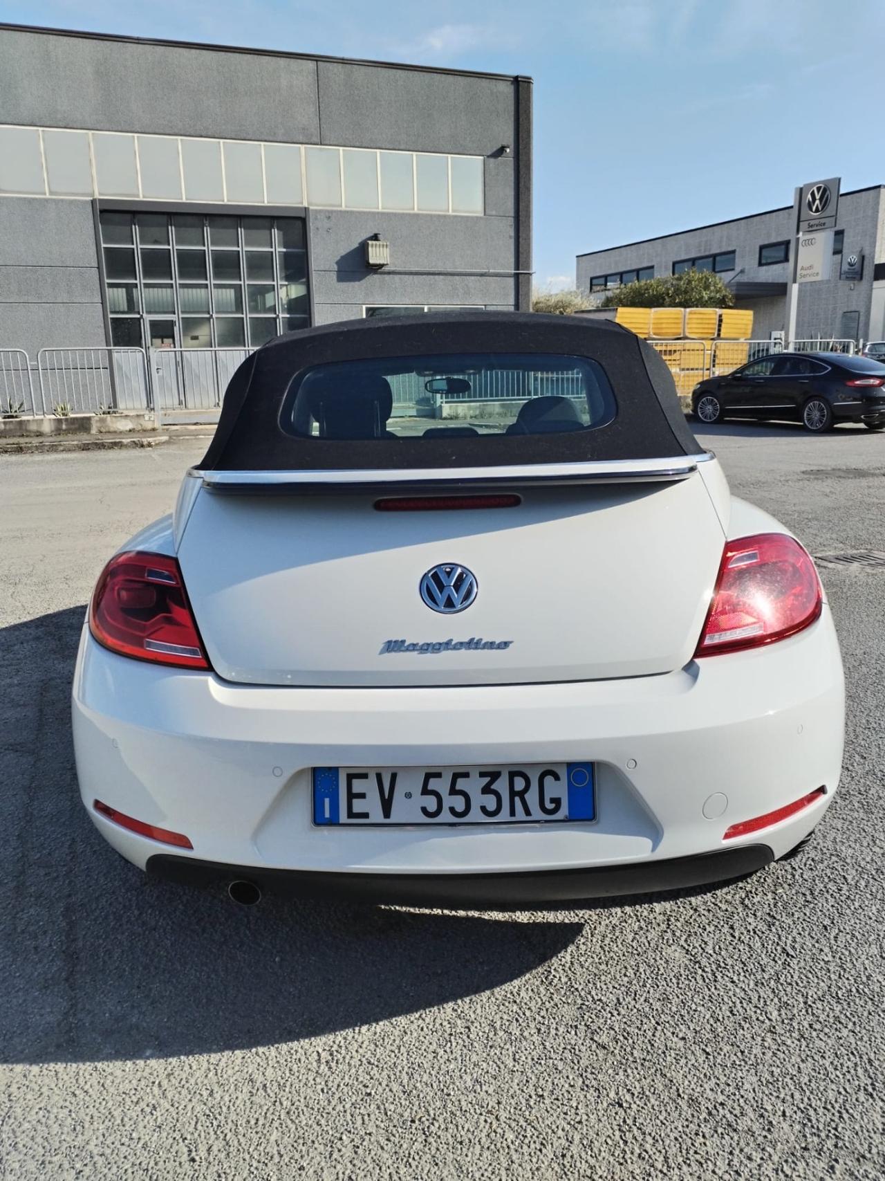 Volkswagen Maggiolino Cabrio 1.6 TDI Design pari al nuovo