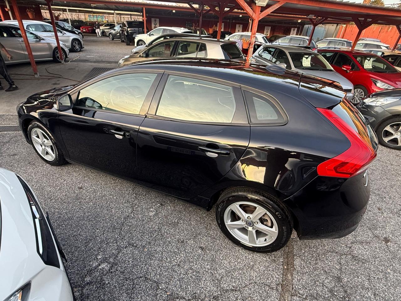 V40 D2 1.6 Summum-rate-( 125 Mila km ) -rate