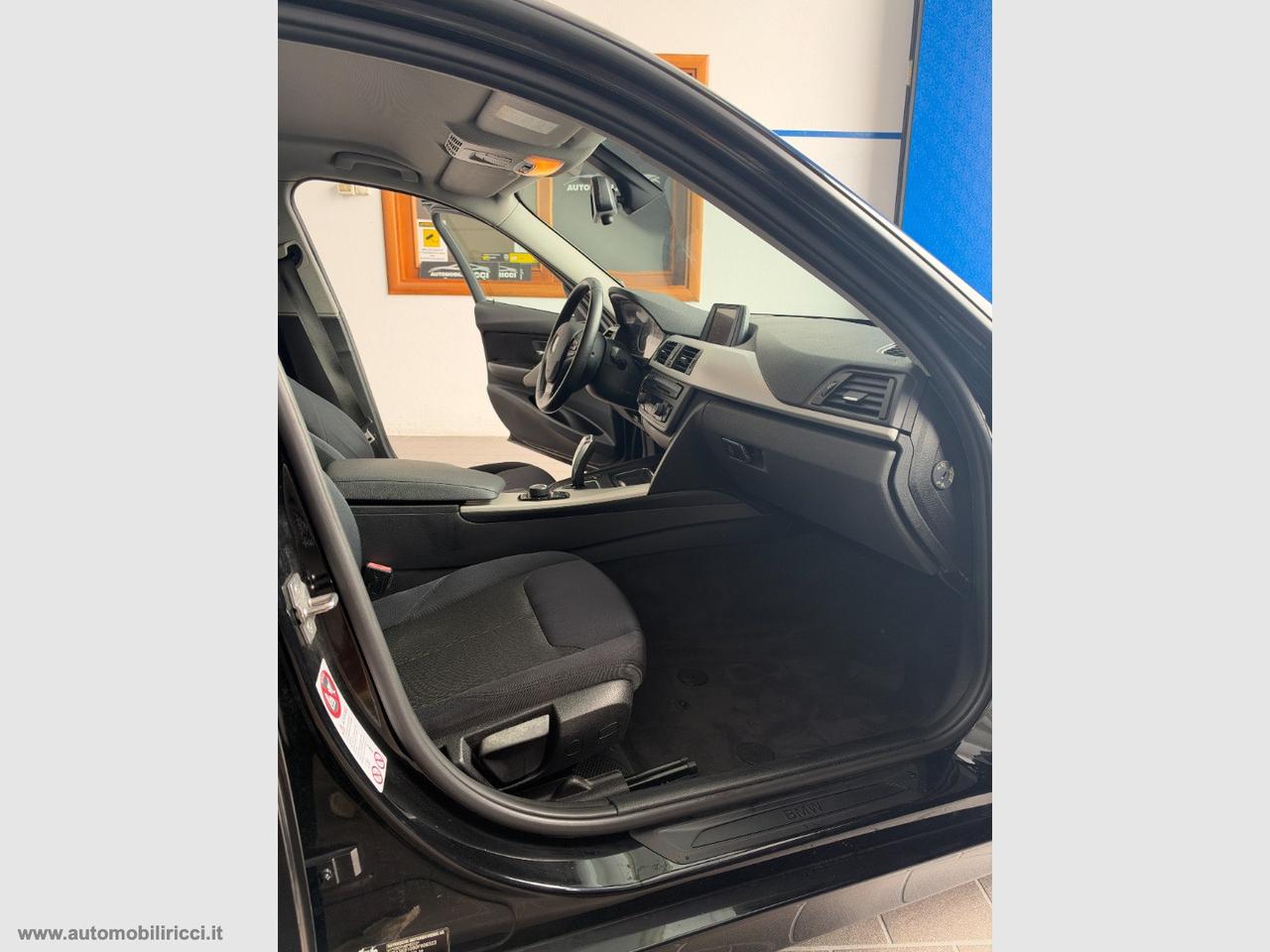 BMW 316d Touring Business aut.