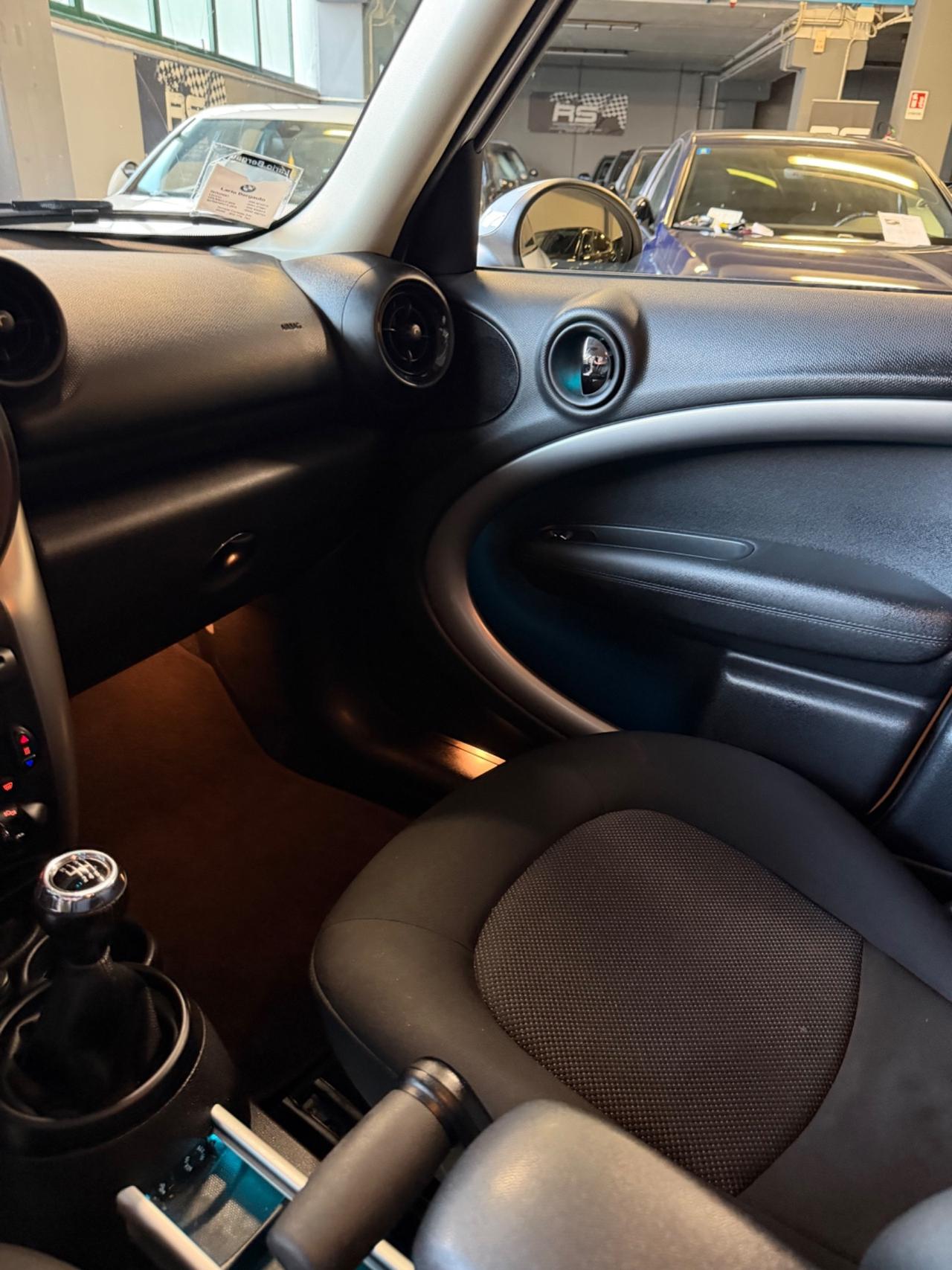 Mini COUNTRYMAN KMCERT GARANZ UNICOPR AUTOMAT