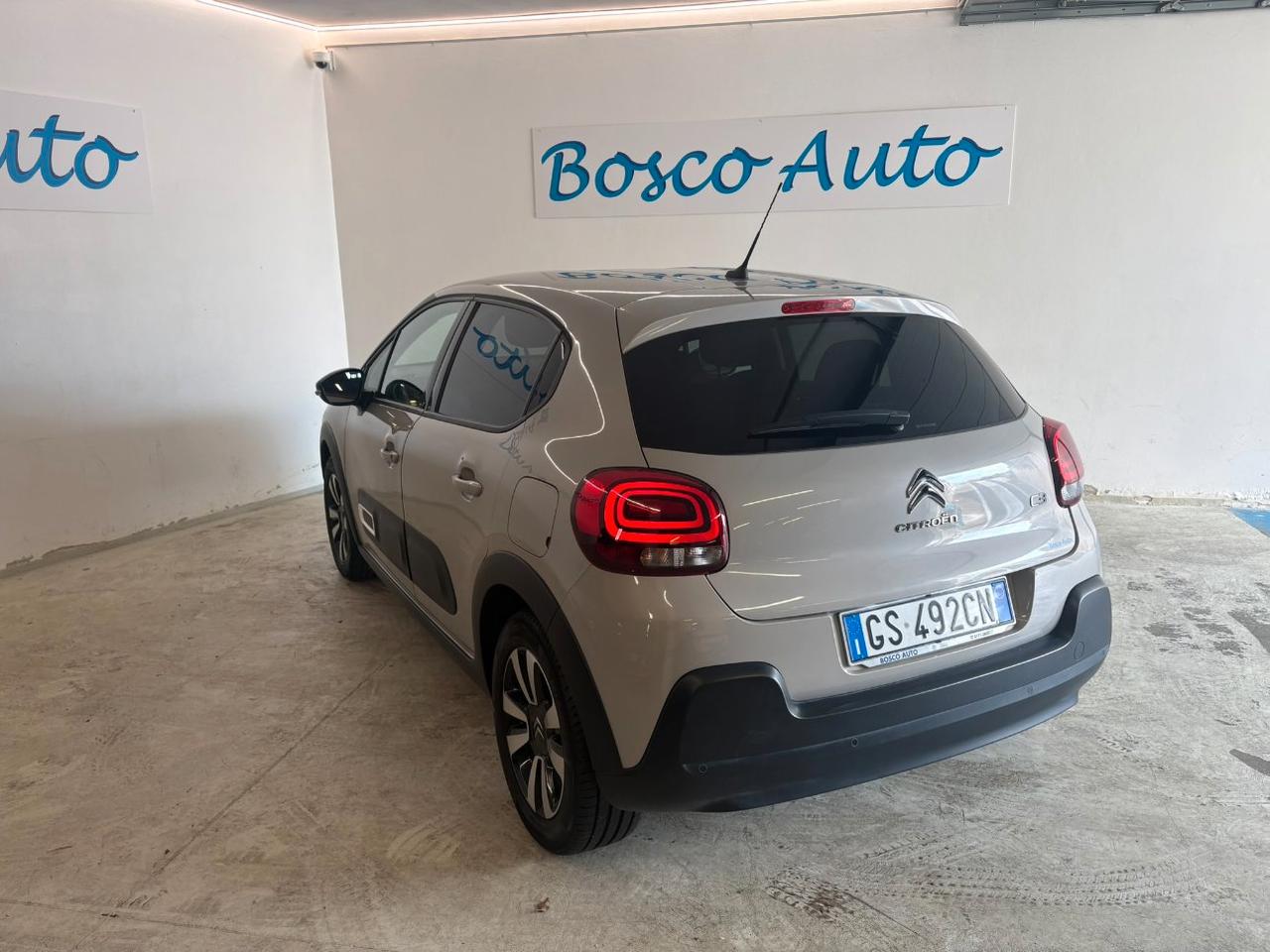 Citroen C3 1.2 puretech Shine Pack s&s 83cv