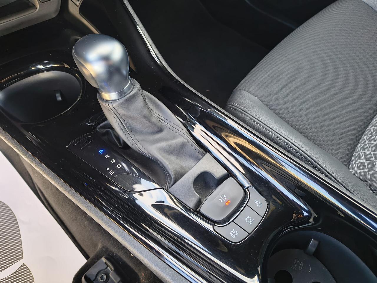 Toyota C-HR 2.0 Hybrid E-CVT Morebusiness *prezzo reale*