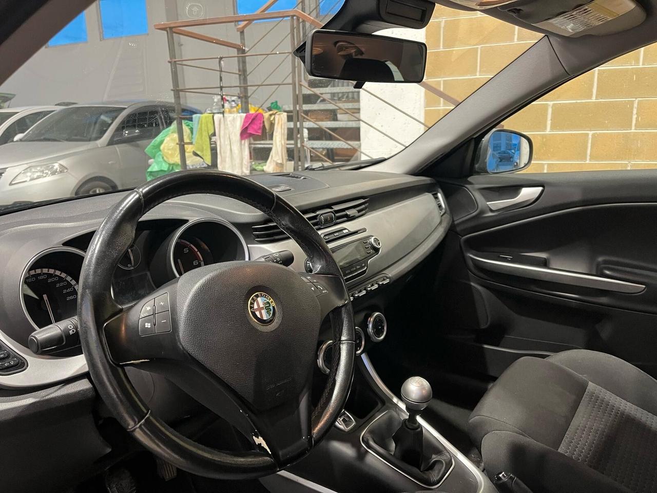 Alfa Romeo Giulietta 1.6 JTDm-2 105 CV Progression