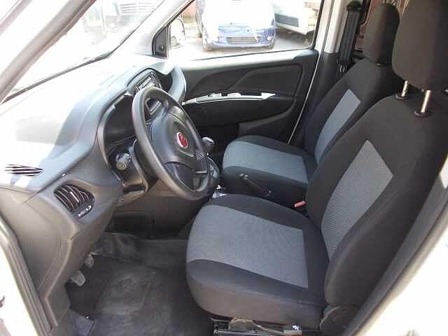 Fiat Doblò 1.6 Mjtd isotermico strada/rete