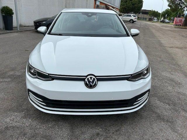 VOLKSWAGEN Golf 1.5 TGI DSG Life