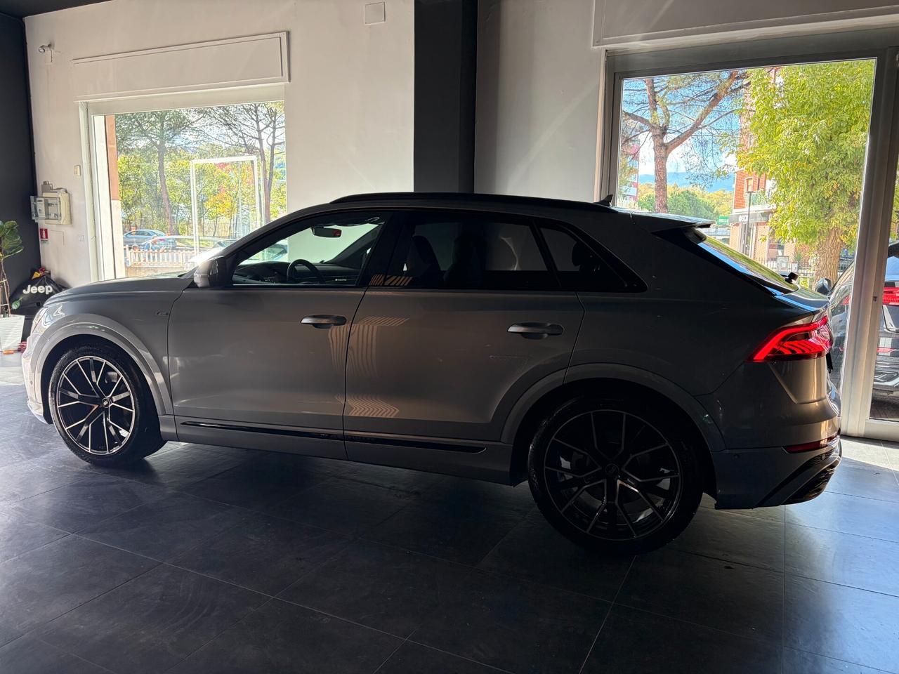 Audi Q8 50 TDI 286 CV quattro tiptronic Sport