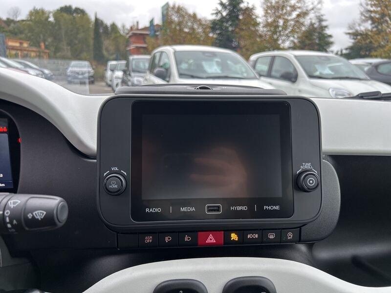 FIAT Panda New 1.0 70cv Hybrid Pandina