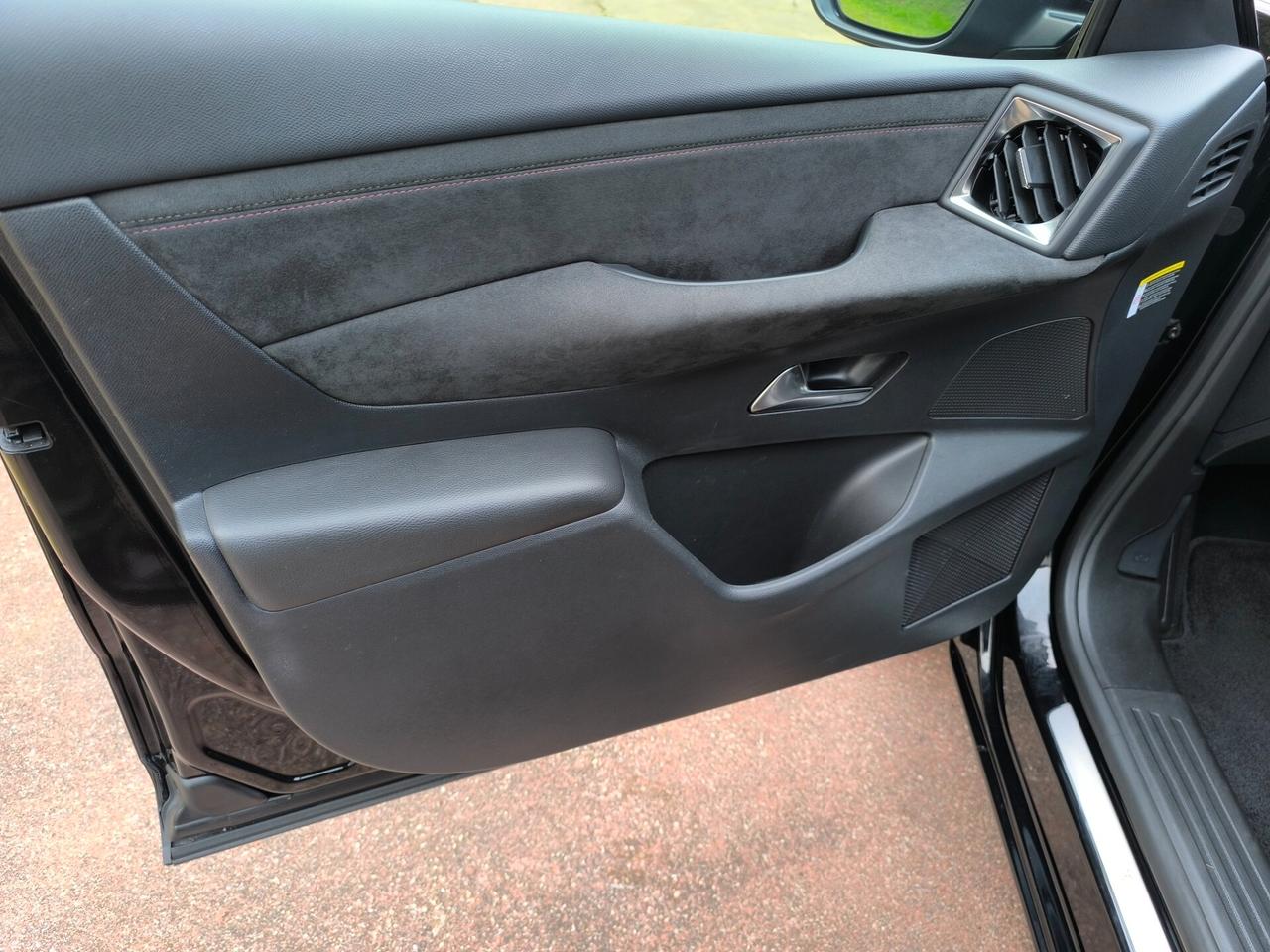 Ds DS3 3 Crossback PureTech 155 aut. Performance Line