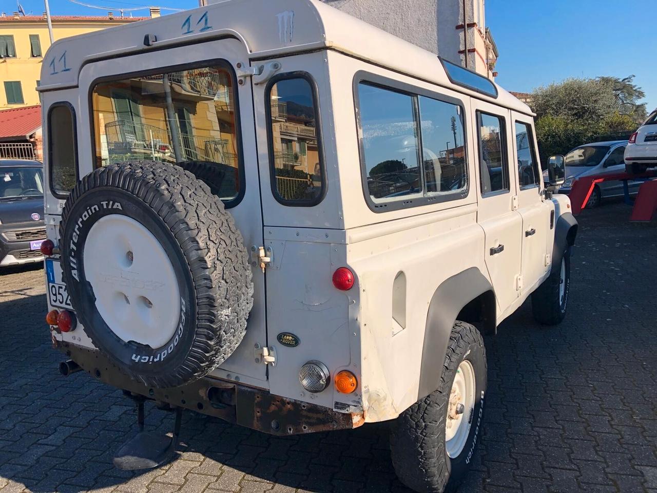 Land Rover Defender 110 2.4 TD4 Station Wagon 7 POSTI FATTURABILE IVA DEDUCIBILE UNICO PROPRIETARIO