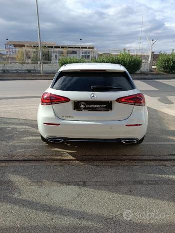 MERCEDES-BENZ A 180 d Automatic Sport i.e