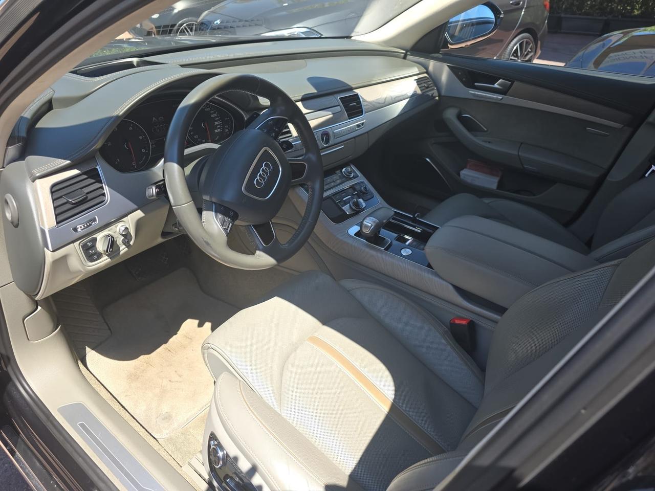 Audi A8 3.0 TDI 262 CV quattro tiptronic