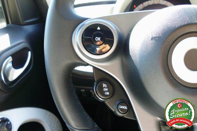 SMART ForFour 70 1.0 Passion