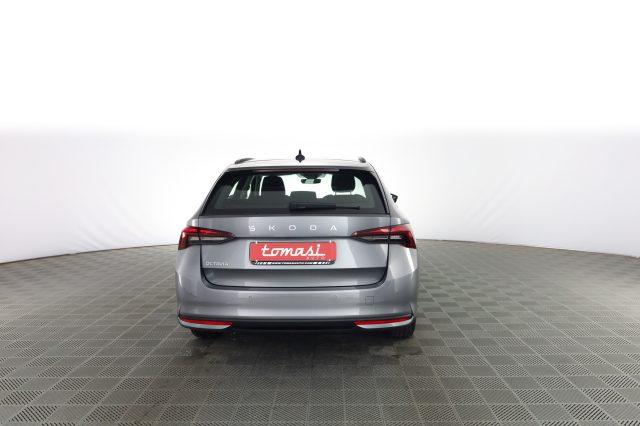 SKODA Octavia Octavia 2.0 TDI 150 CV DSG Wagon Executive