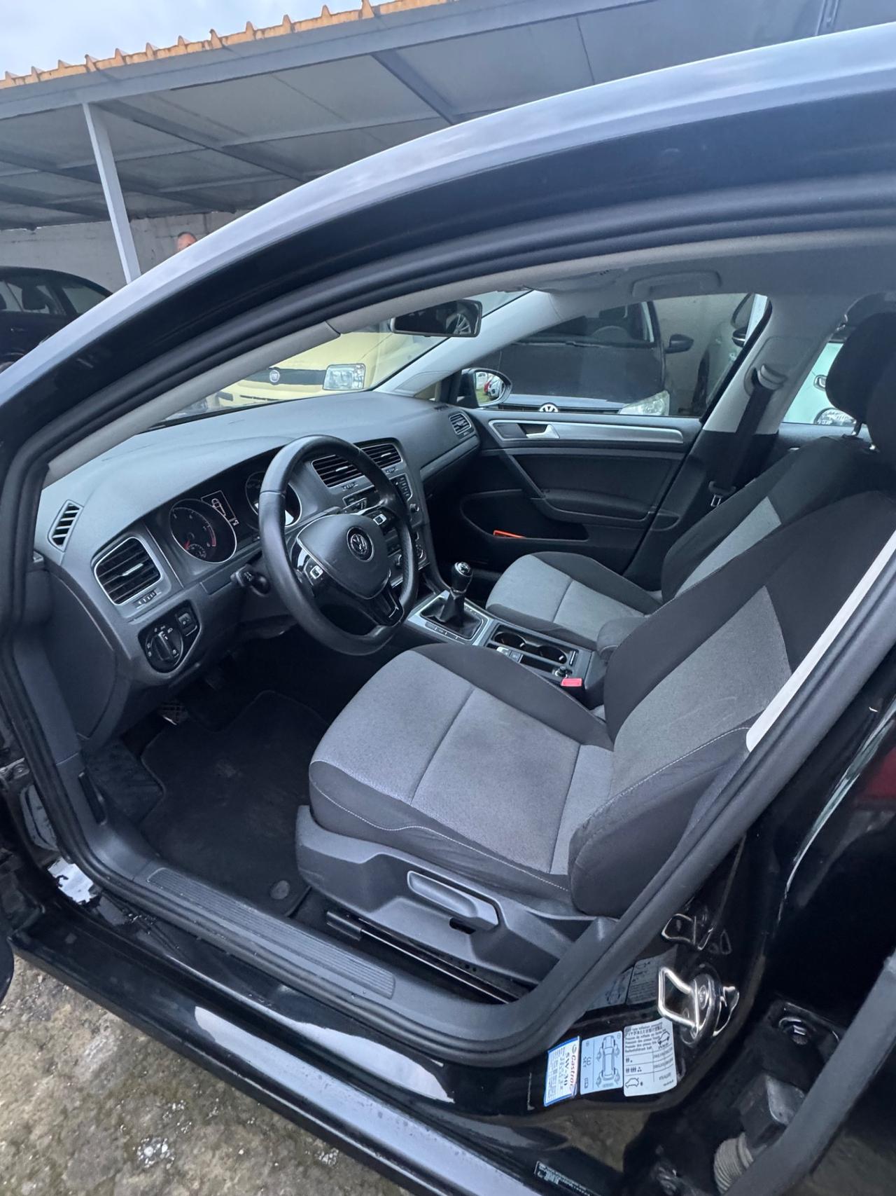 Volkswagen Golf 1.6 TDI 5p. Highline BlueMotion Technology