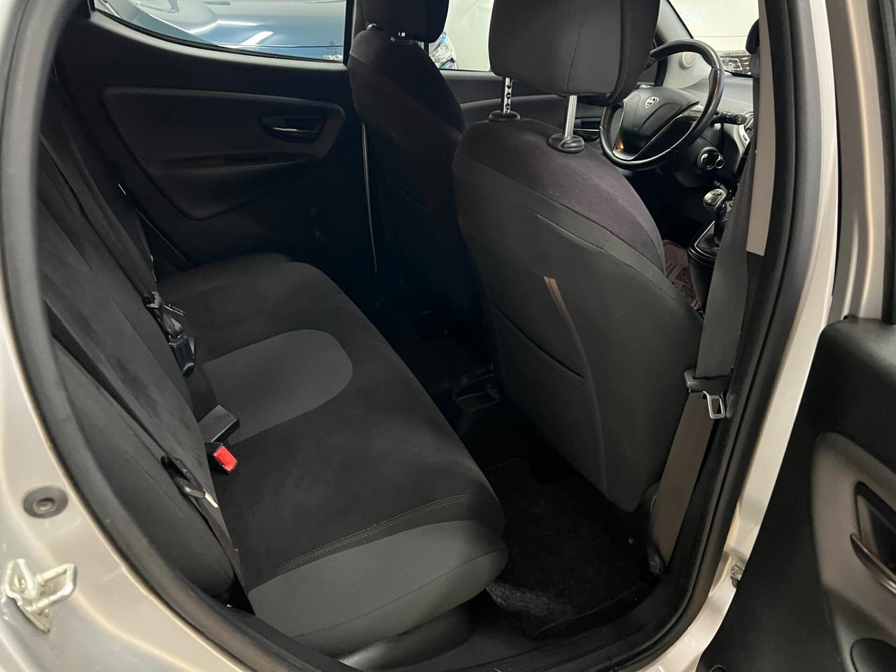 Lancia Ypsilon 1.3 MJT 16V 95 CV 5 porte S&S Platinum