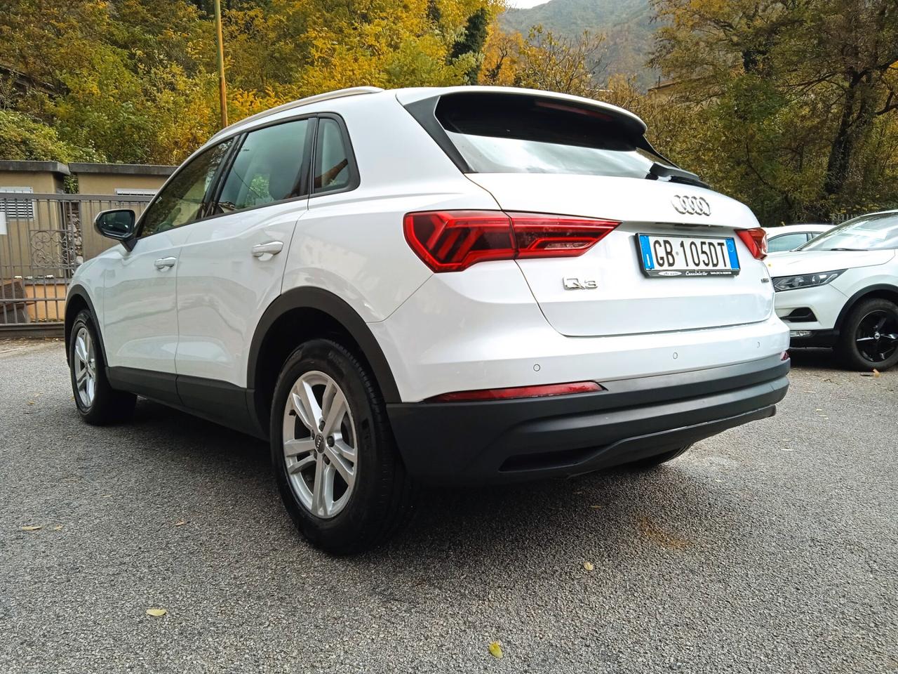 Audi Q3 40 TDI quattro S tronic Business Advanced