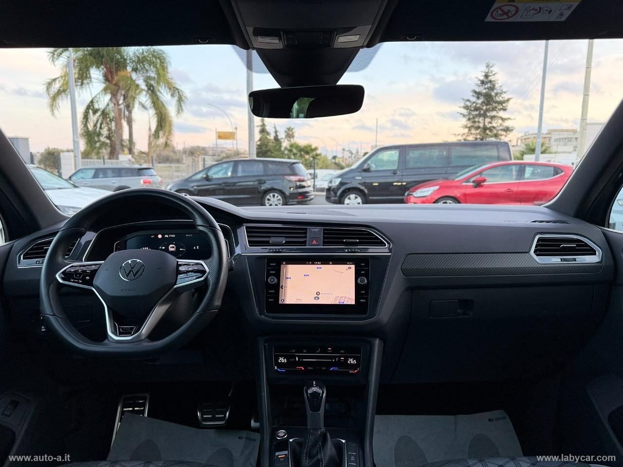 VOLKSWAGEN Tiguan 2.0 TDI 150CV SCR DSG R-Line