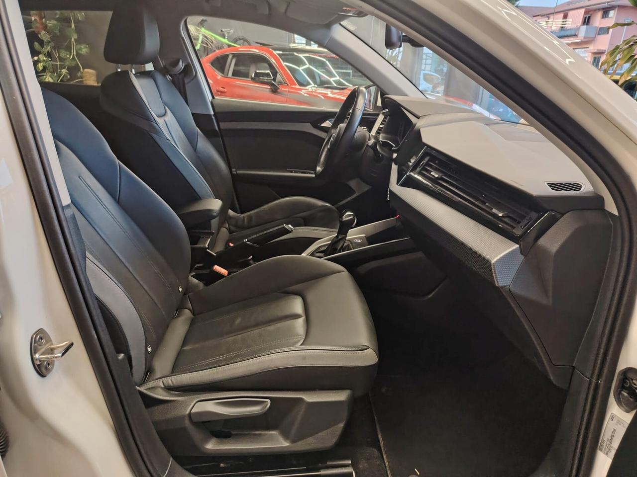 Audi A1 SPB 25 TFSI design luxury