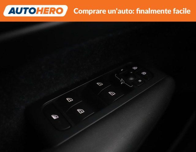 VOLVO XC40 T3 Momentum