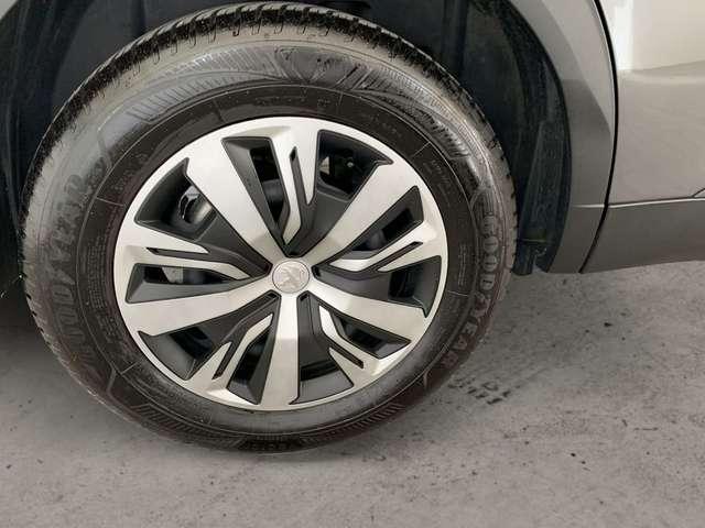 Peugeot 2008 1.5 bluehdi Allure Navi Pack s&s 100cv