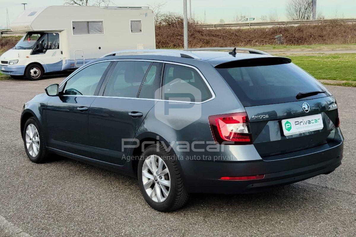 SKODA Octavia 1.5 DSG Wagon Executive G-Tec