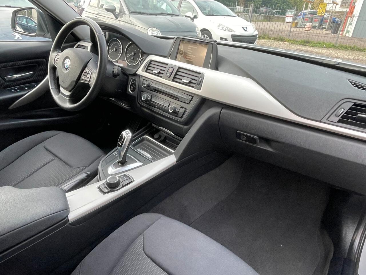 Bmw 318d Touring Business aut.