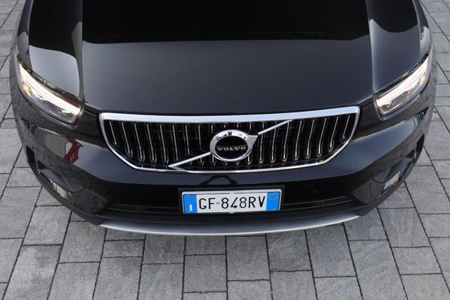 VOLVO XC40 T4 Recharge Plug-in Hybrid Inscription Expression