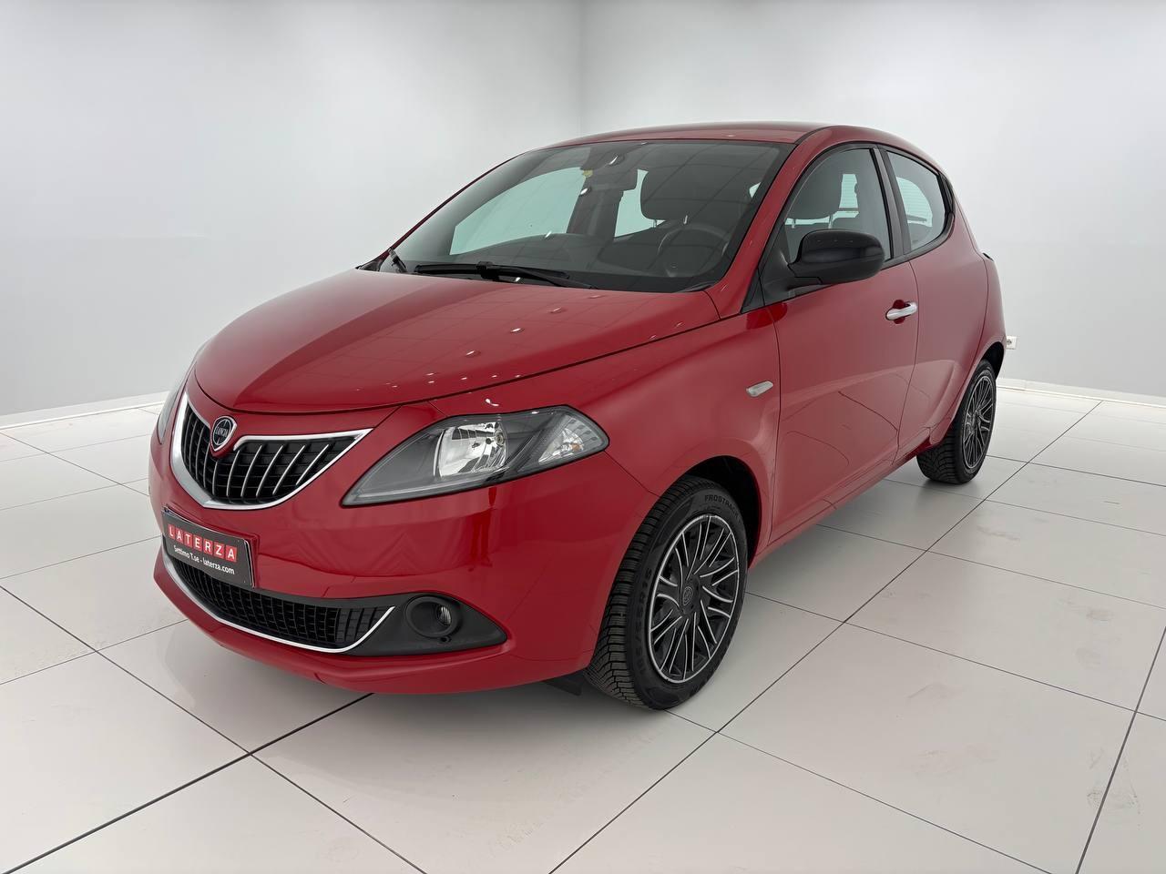 LANCIA Ypsilon 1.0 firefly hybrid Gold s&s 70cv