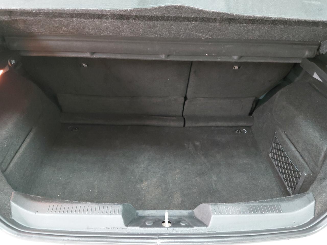 Lancia Delta 1.6 MJT DPF S MOMO DESIGN 2013