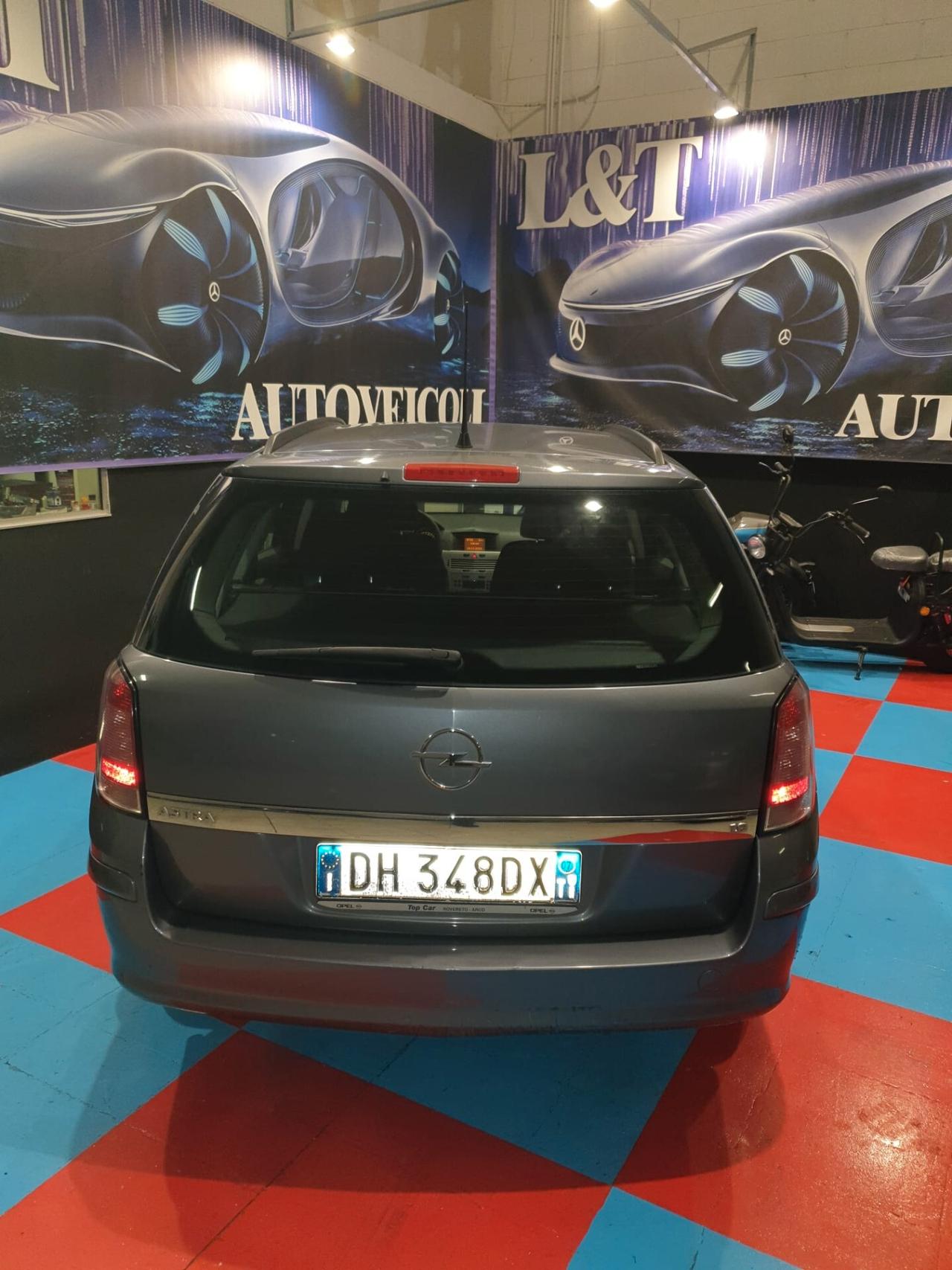 Opel Astra 1.6 16V VVT Station Wagon EURO 4