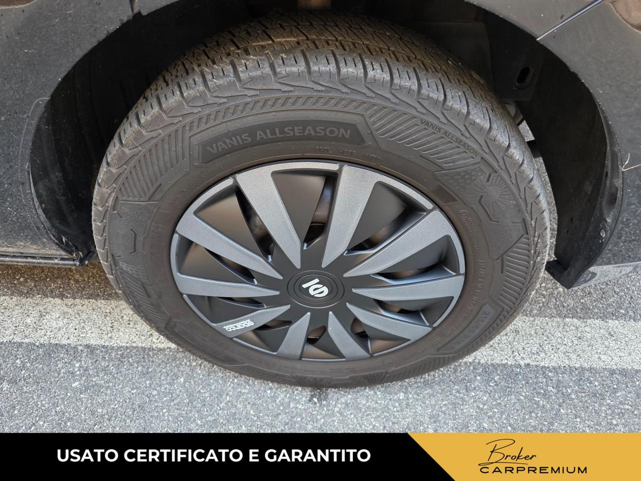 FORD Transit Custom transit custom 320 2.0 tdci MHEV 130cv Trend combi L2H1 E6.2