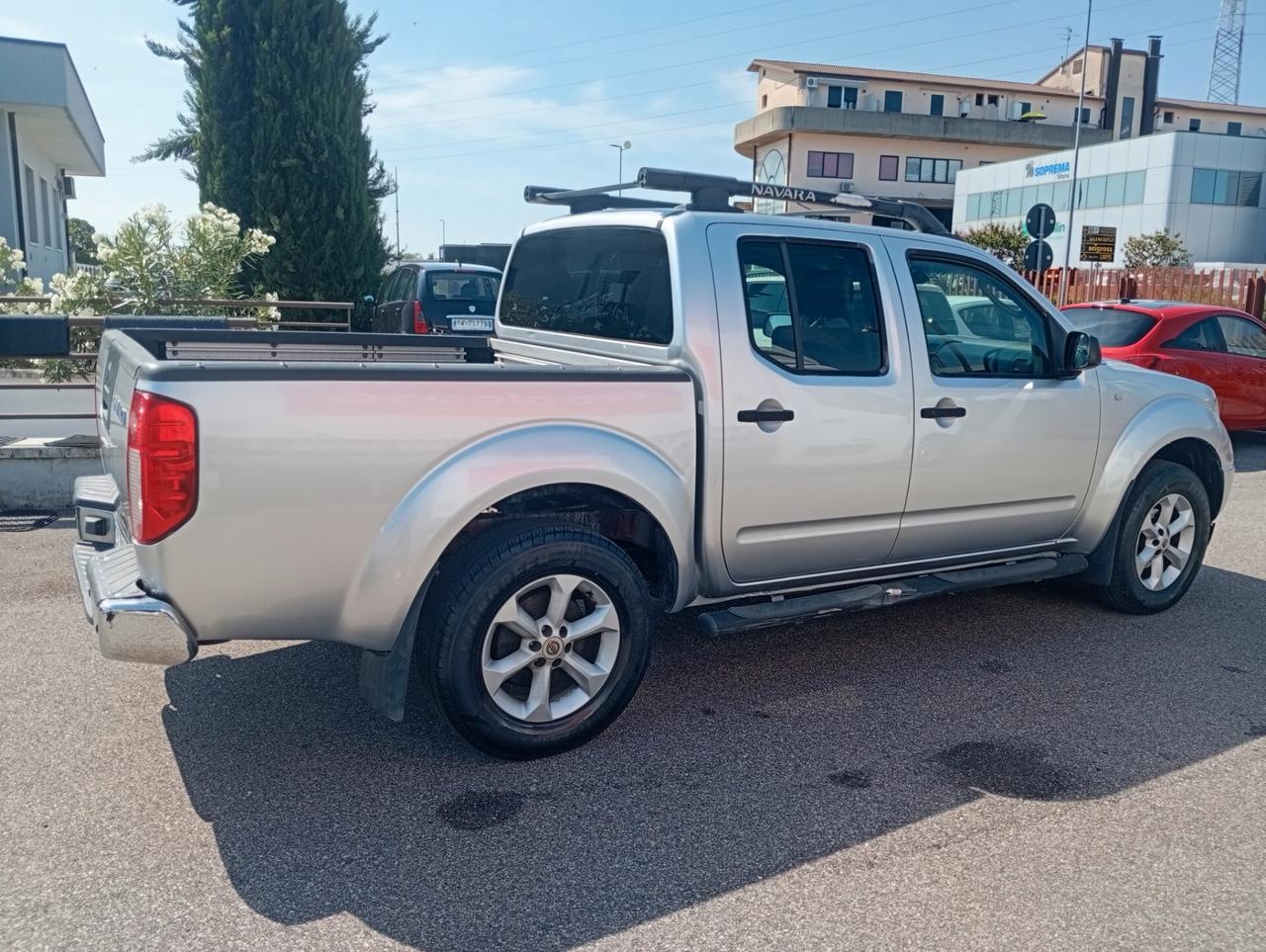 Nissan Navara 2.5 dCi 4 porte Double Cab