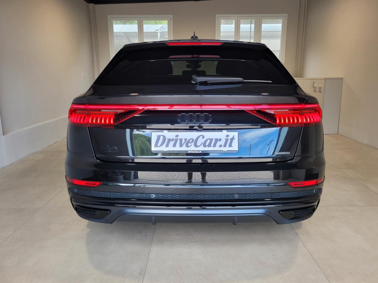 Audi Q8 50 TDI QUATTRO S LINE AIR SUSPENSION MATRIX NAVI ACC C 22"