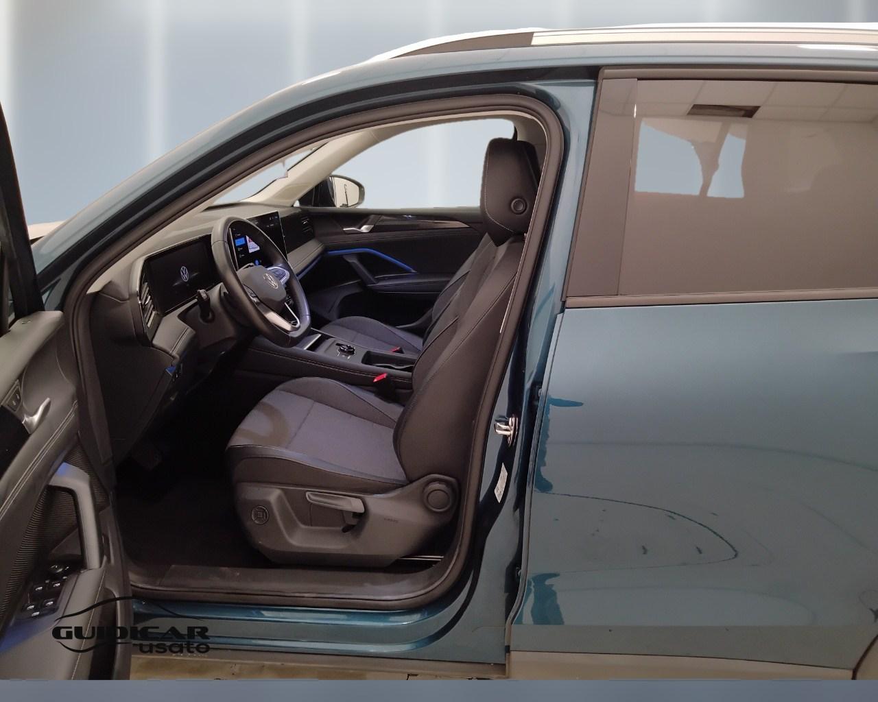 VOLKSWAGEN Tiguan III 2024 - Tiguan 1.5 etsi Edition Plus 130cv dsg