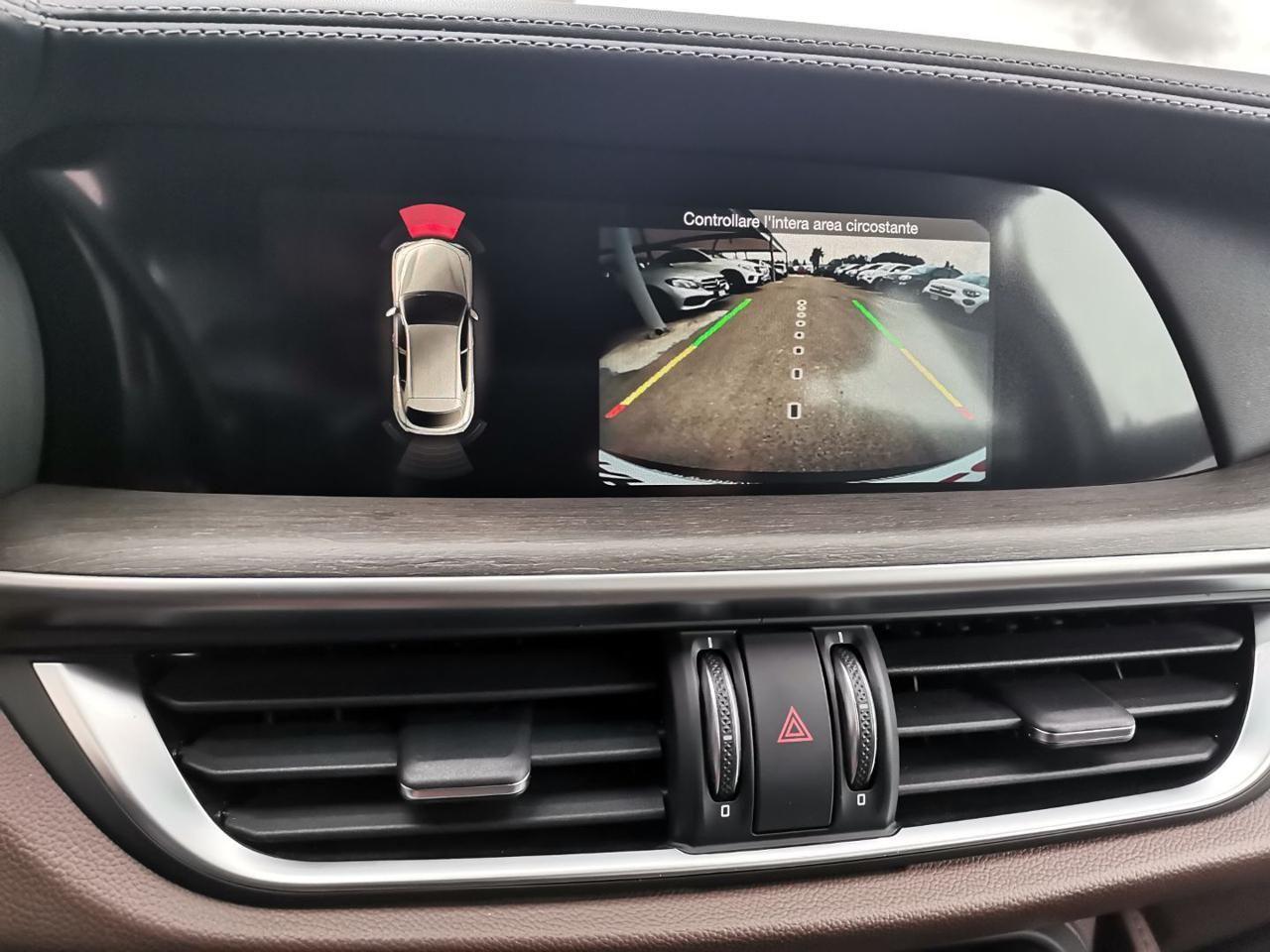 Alfa Romeo Stelvio 2.2 Turbodiesel 210 CV AT8 Q4 Executive