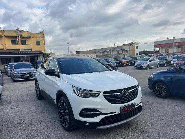 OPEL Grandland X 1.6 Hybrid Plug-in aut. AWD Design Line
