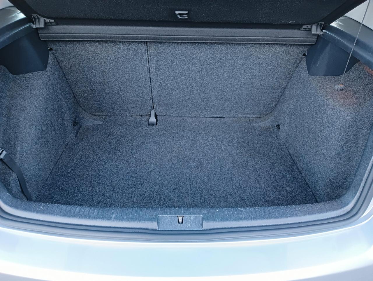 Volkswagen Golf 1.6 TDI 5p.