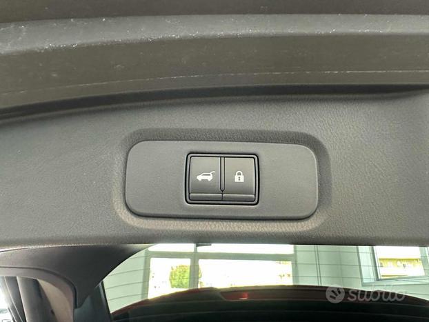 NISSAN Qashqai MHEV 140 CV N-Connecta