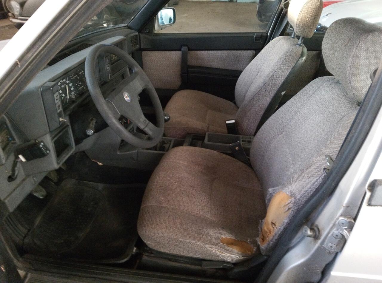 Alfa Romeo 75 1.6 Aria condizionata