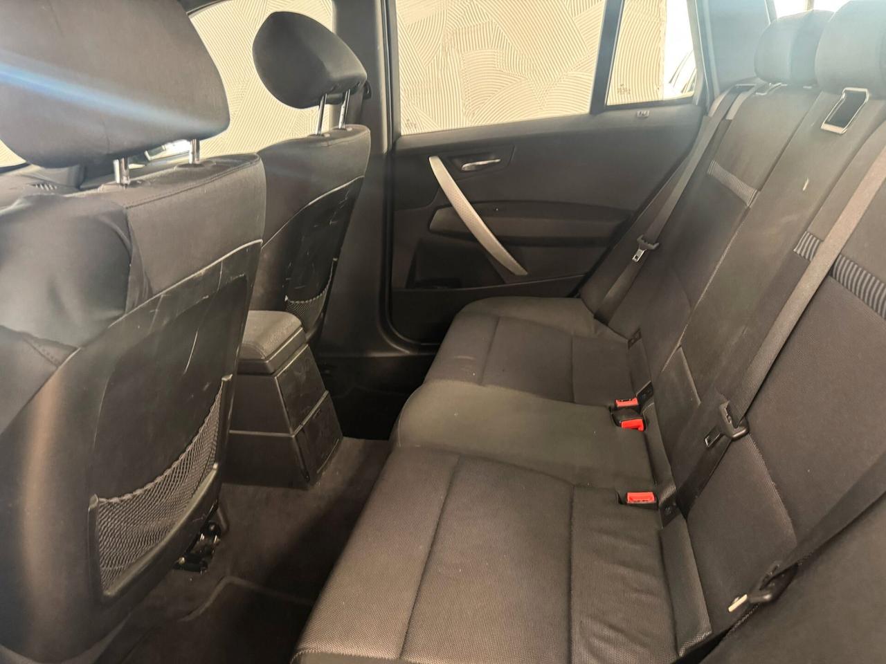 Bmw X3 2.0d cat Futura