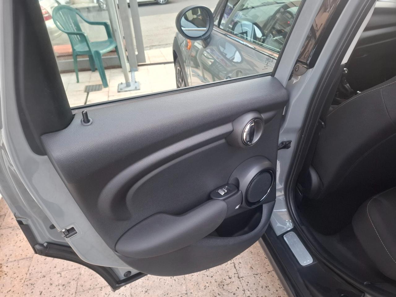 MINI One - 1.5 D Business Navi